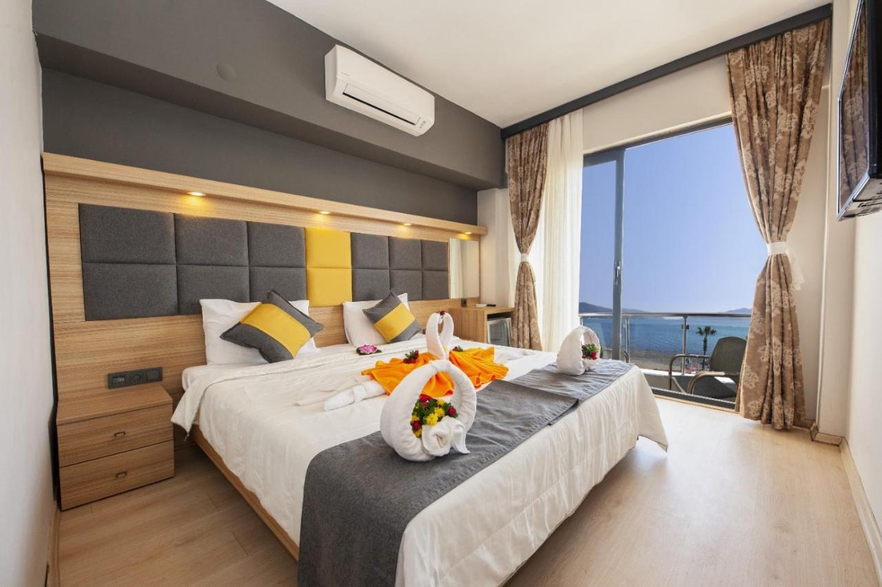 La Beirut Beach Hotel 马尔马里斯 外观 照片