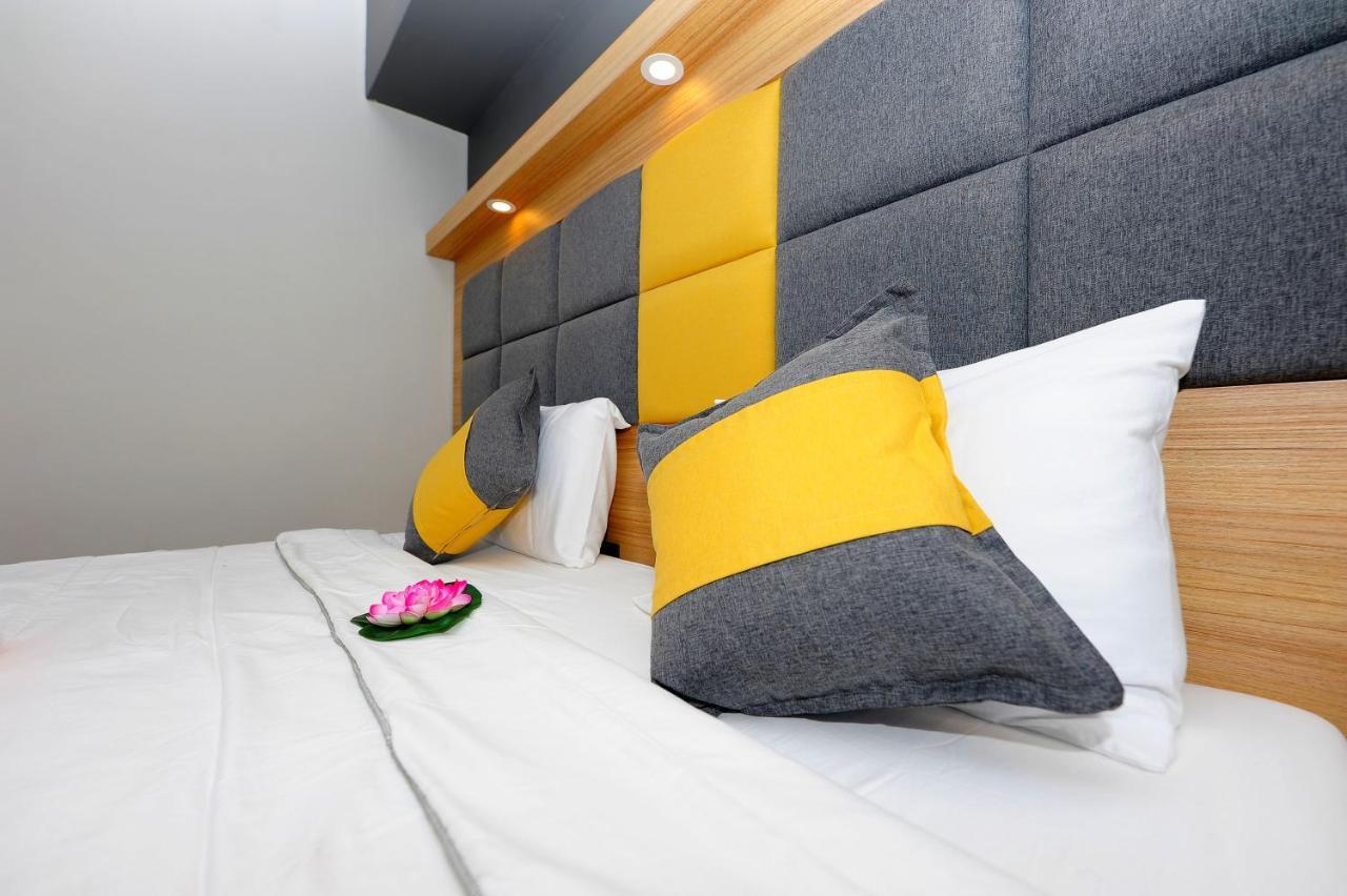 La Beirut Beach Hotel 马尔马里斯 外观 照片